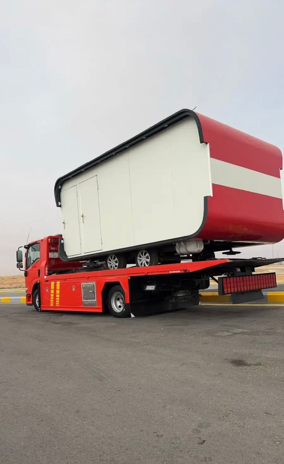 SATHA PRO flatbed and enclosed body fleet