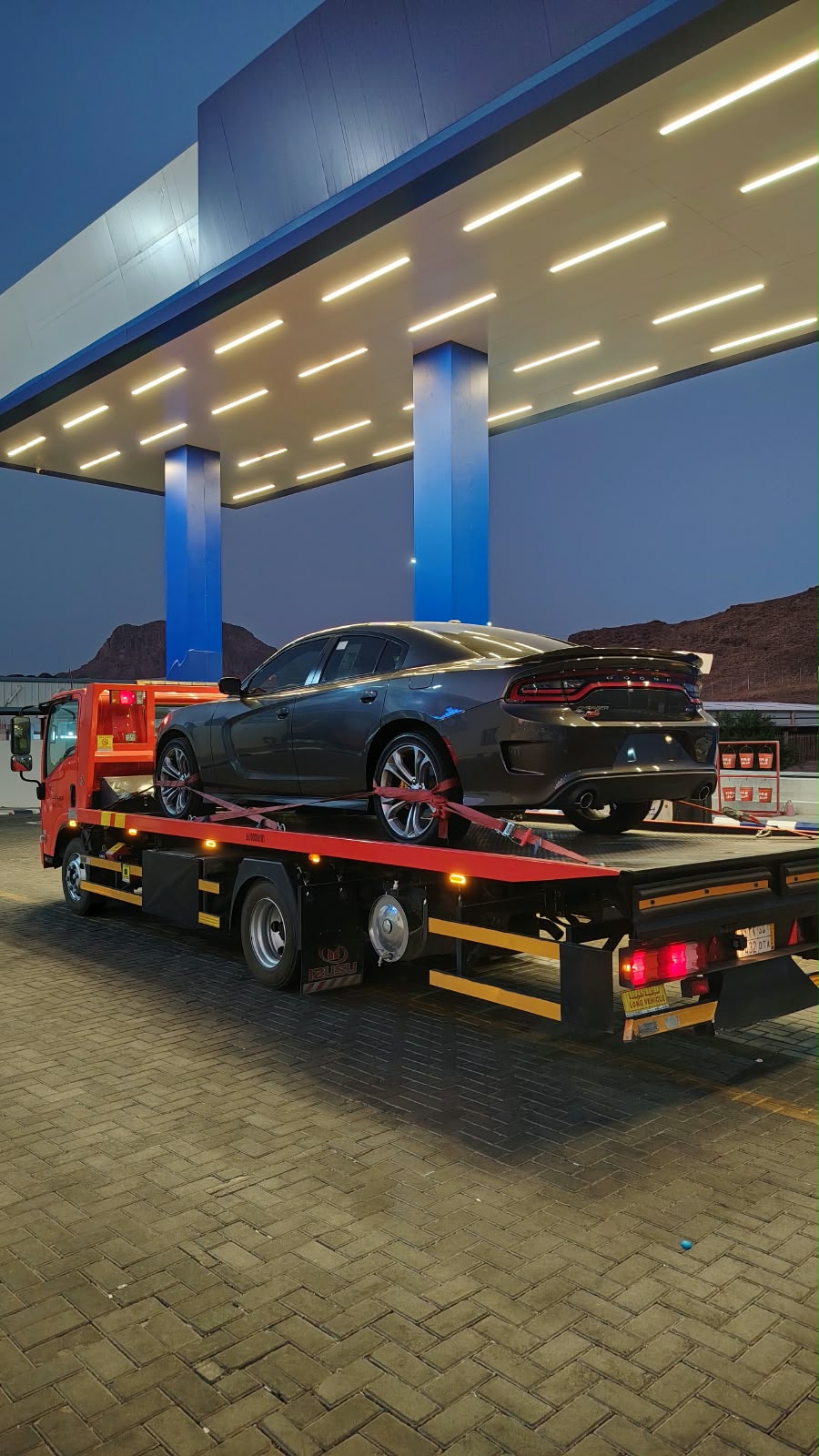 Dodge Charger — intercity transport stop